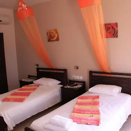 Aparthotel Sea View 3*